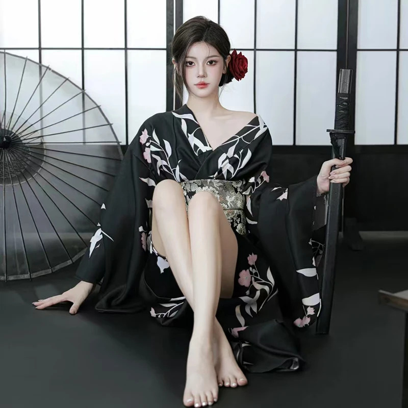 Preto japonês quimono gótico a - Asian Cosplay Anime avaliação e preço